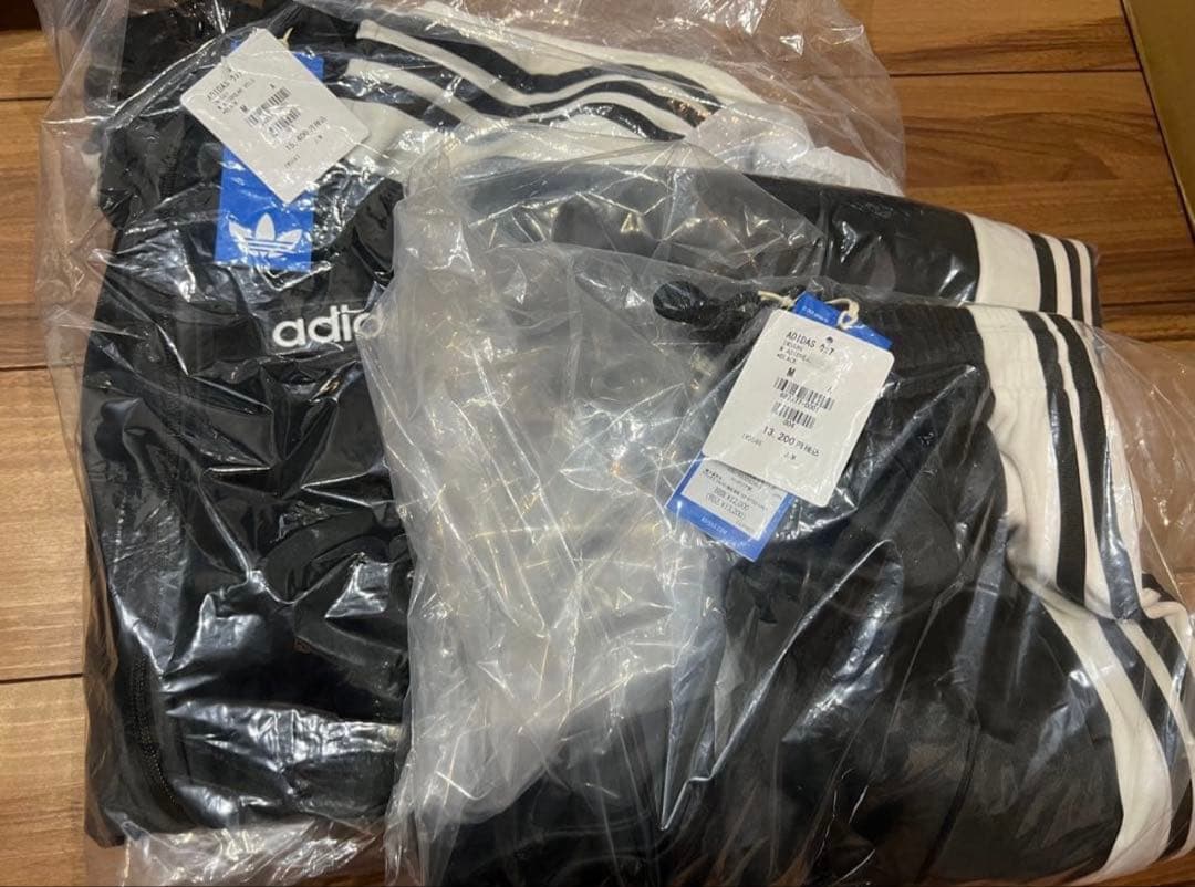 トップス adidas w adibreak velour tt tp Black M