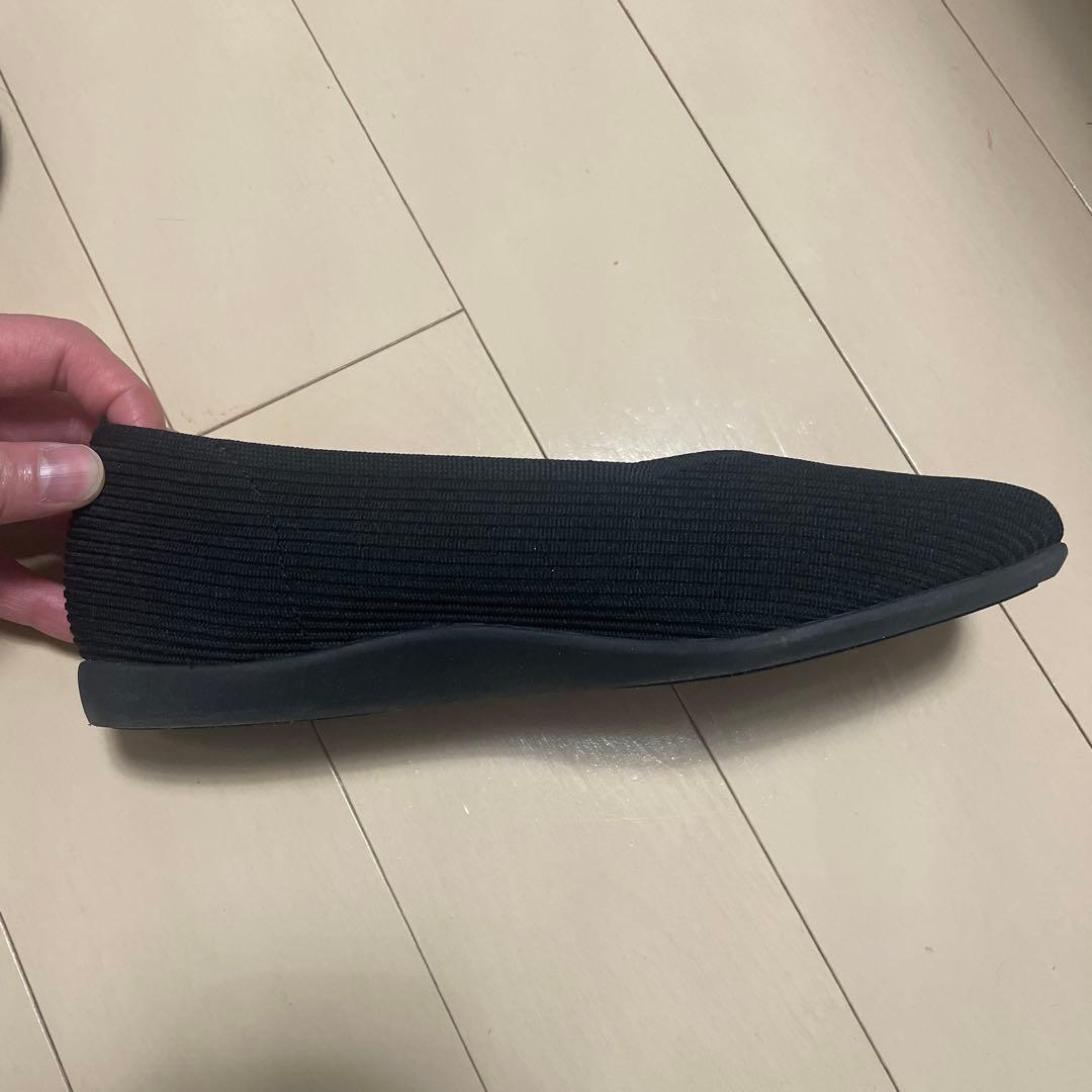 VIVAIA ブラック フラットシューズ