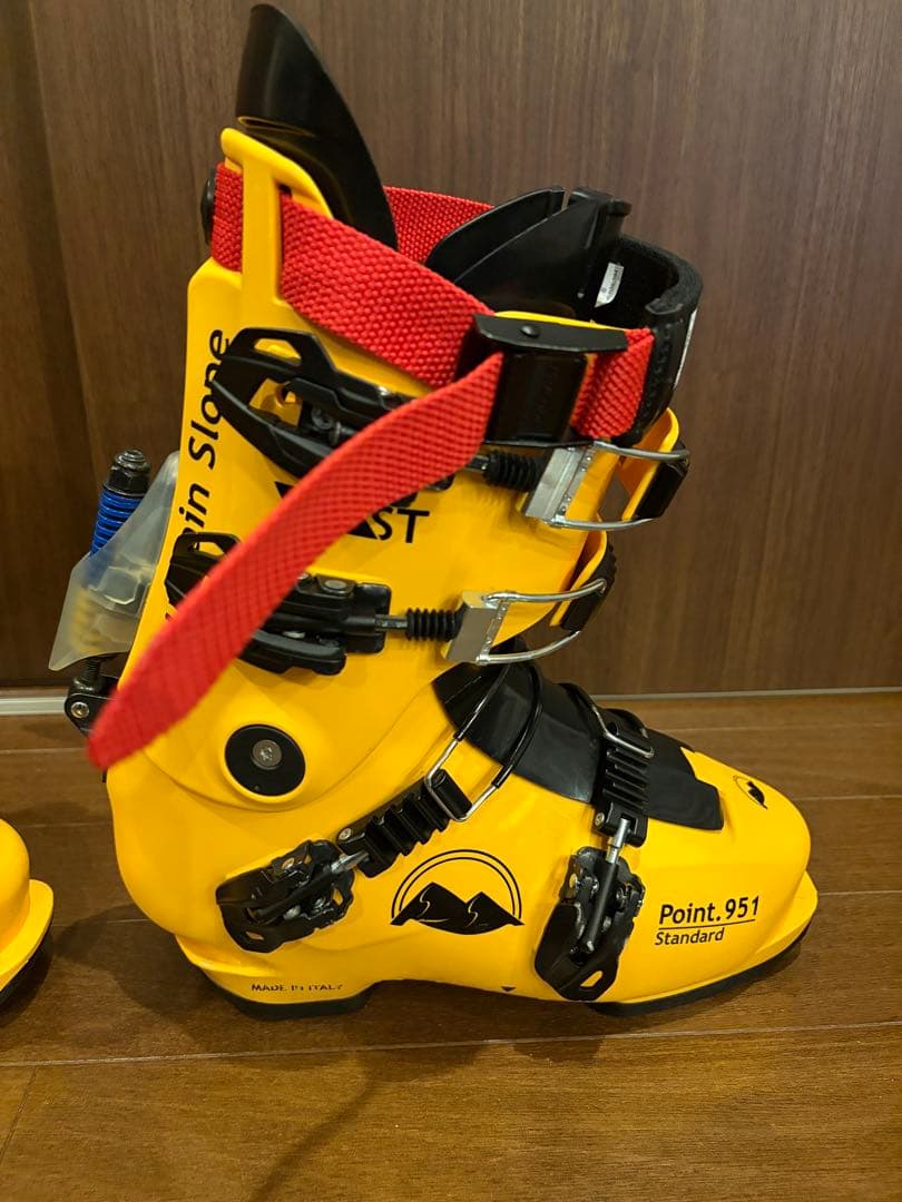 【極美品】25-26 Mountain Slope Bシェル インチューション付