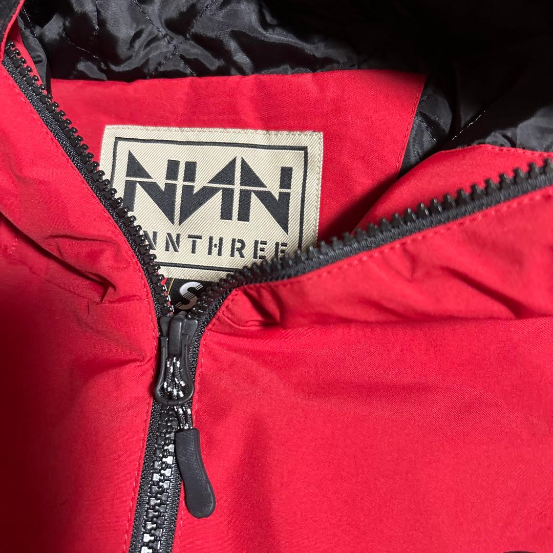 【美品】NNN エヌスリー スノーボード ウェア フード付ジャケットS実寸参考