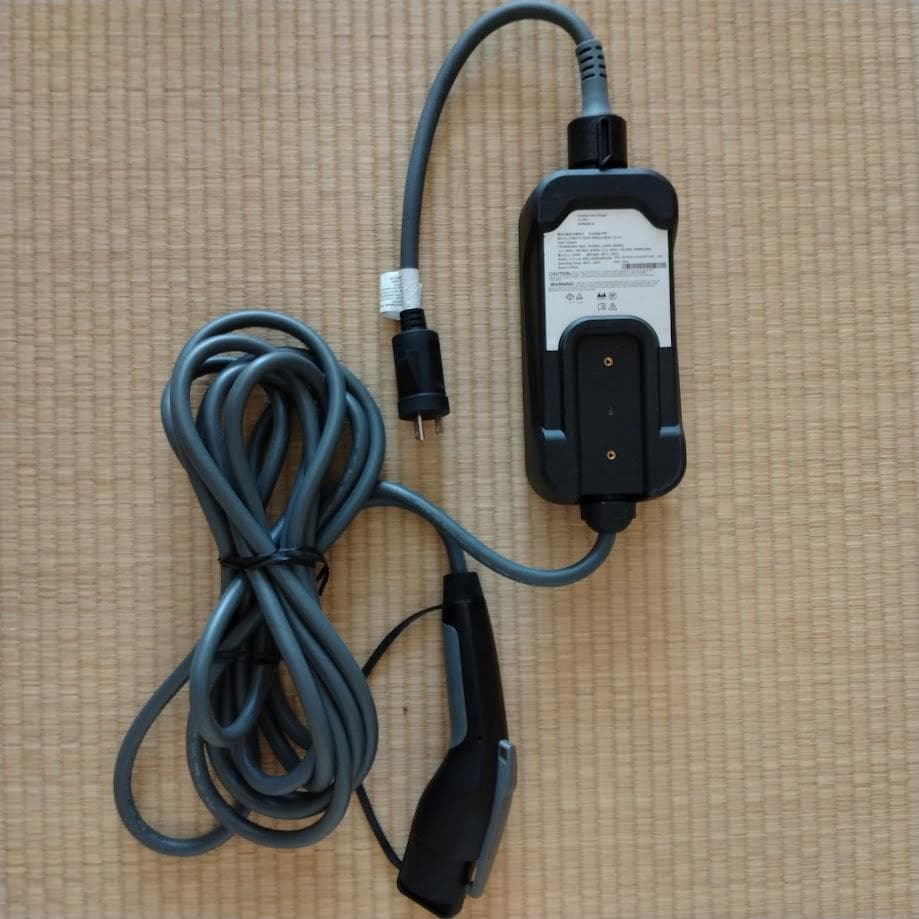 充電ケーブル　MINI エースマン（J05）　EV車