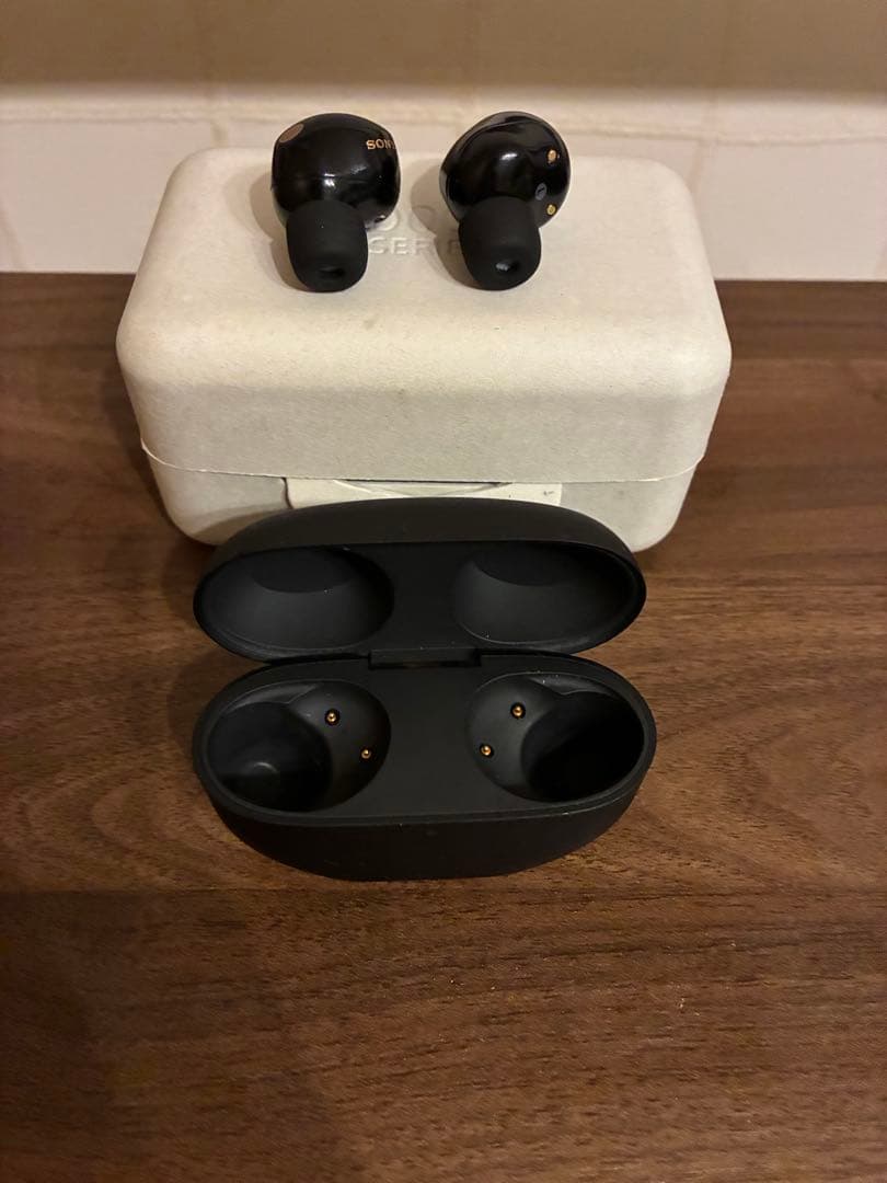 SONY WF-1000XM5 本体　中古