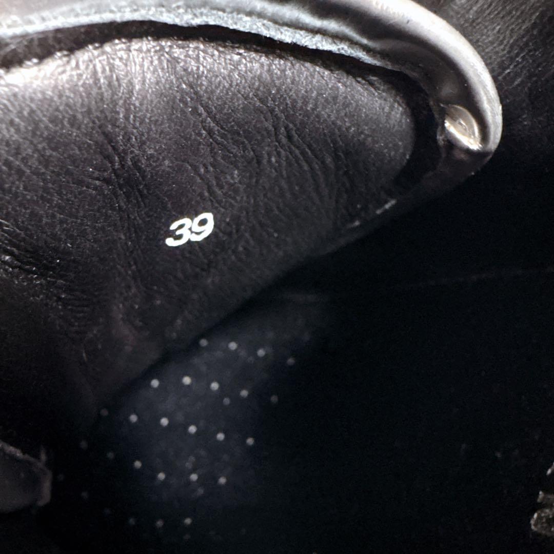 【美品】DSQUARED2（ディースクエアード） レザースニーカー 24.5cm