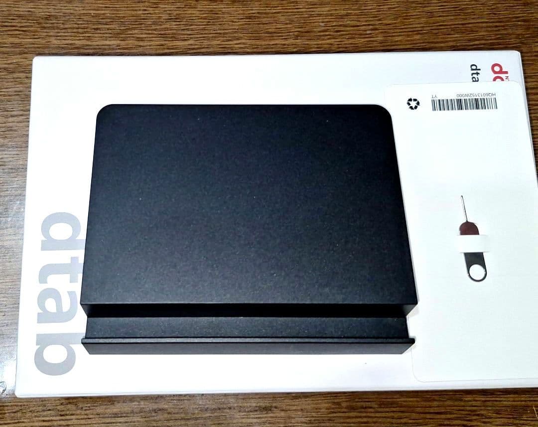 新品・docomo dtab Compact ライトブルー