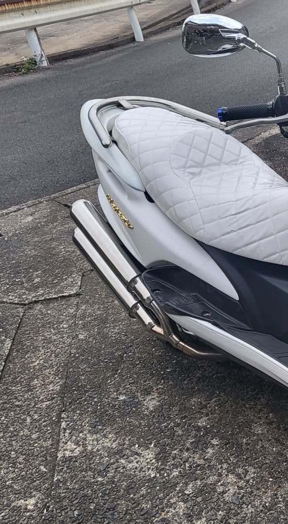 マジェスティ125fi WirusWin ツインマフラー中古