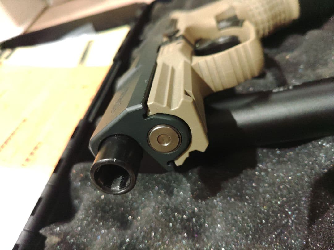 希少　ワルサーP99 DS 動作確認　ロングマグ　サイレンサー　ハードケース付