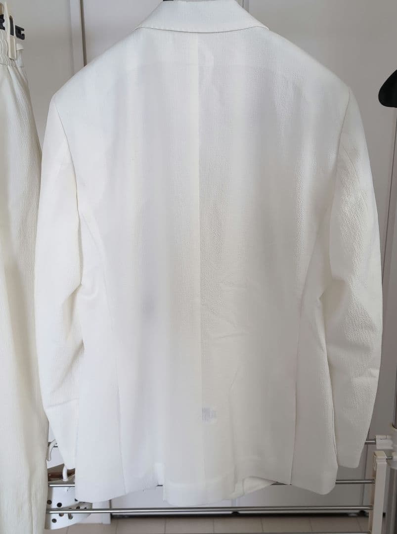 ホワイト ダブルブレストスーツ