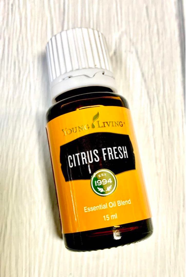 新品☆ヤングリビング ワイエルジョイ＆シトラスフレッシュ アロマ 精油☆未開封