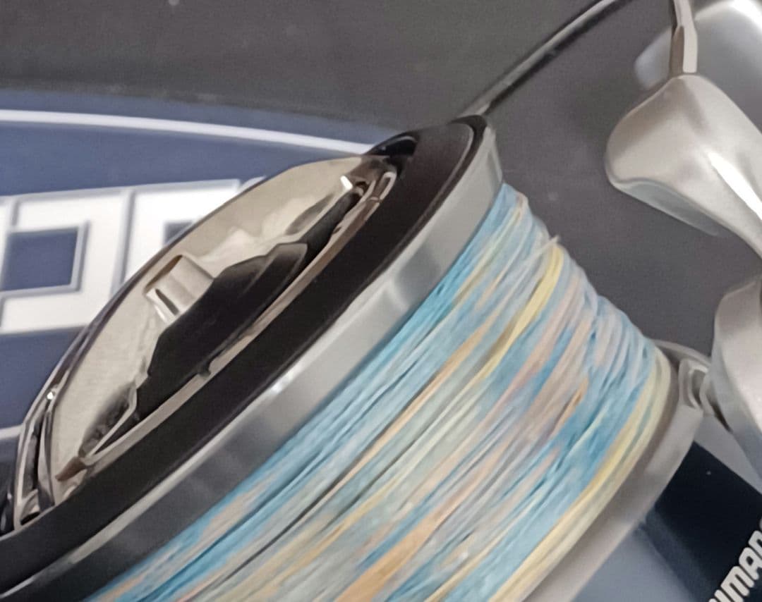 シマノ 15ストラディック4000XGM ゴメクサスハンドルノブ