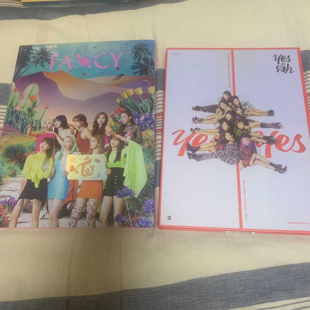 TWICEアルバム、CD、予約特典グッズセット品