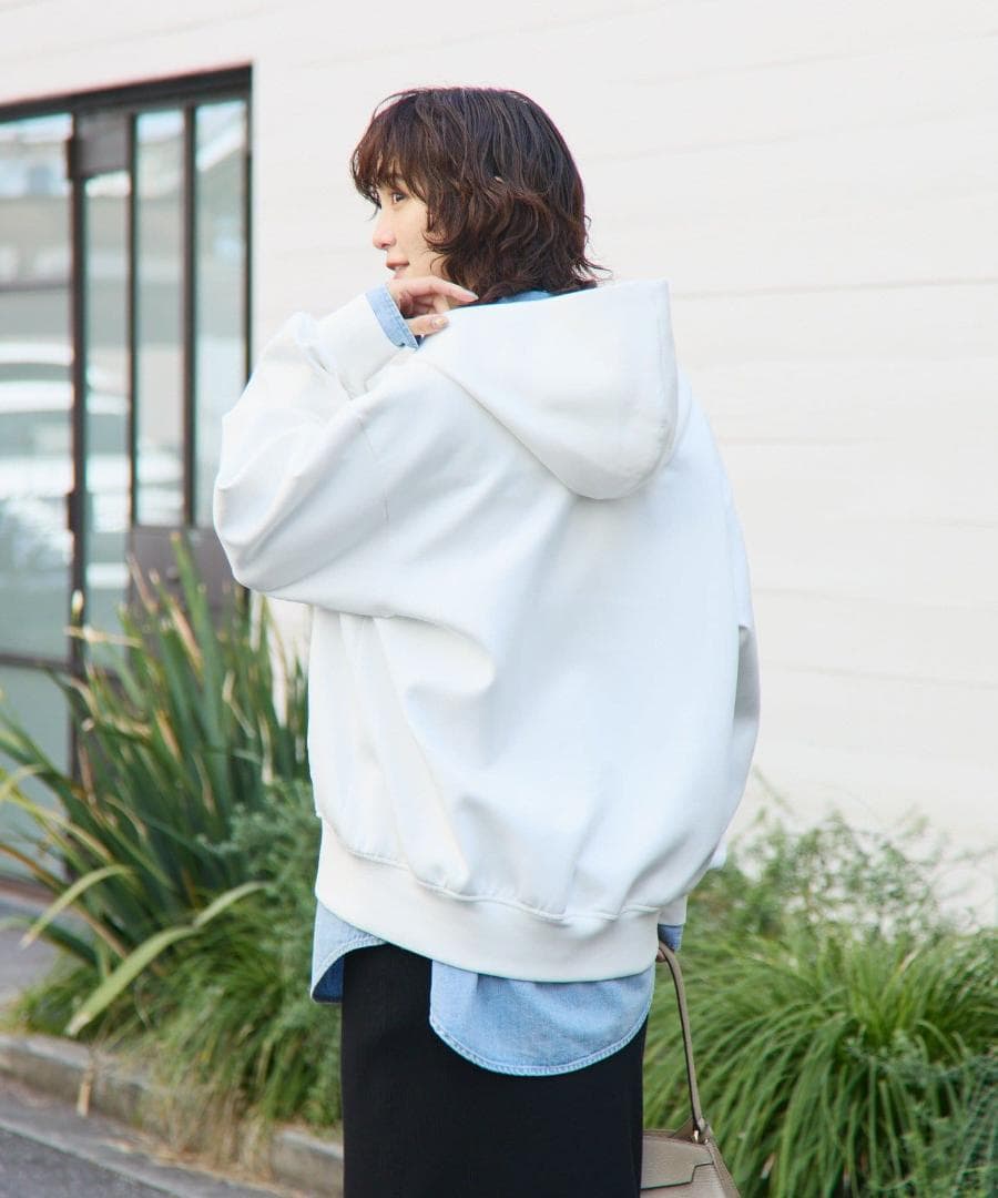 新品 RIVE DROITE リバイバル バックテールZIPパーカー ホワイト