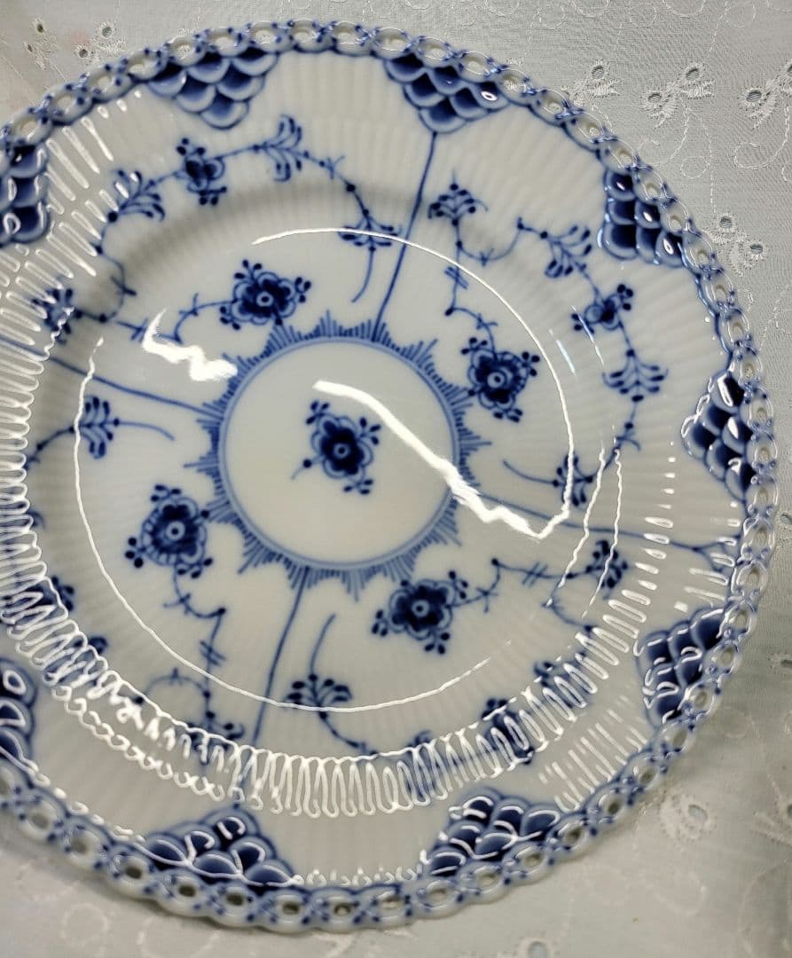 美品✨ロイヤルコペンハーゲン ブルーフルーテッド フルレース プレート 皿①