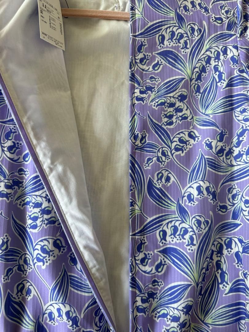 アナスイ　ミニ　新品タグ付き　ANNA SUI 花柄 半袖ワンピース　150㎝