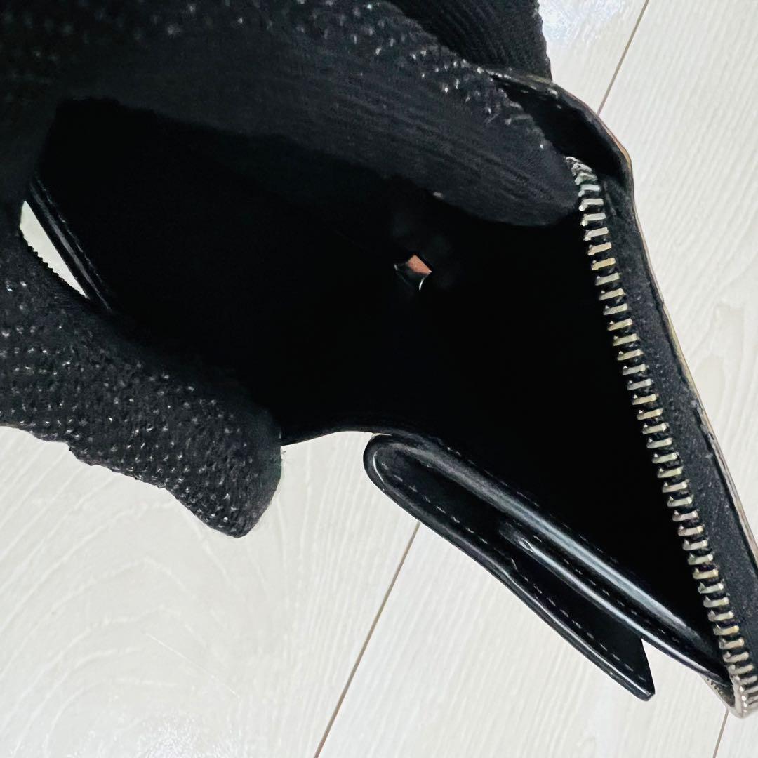 【良品】BURBERRY バーバリー 折り財布 ホログラム 3Dプリント