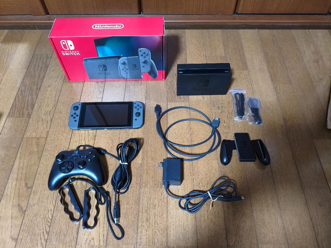 ニンテンドースイッチNintendo Switch +ソフト4本+コントローラー