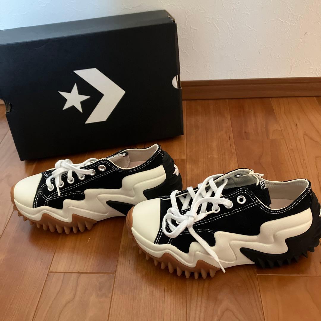 【新品未使用】コンバース スニーカー 23.0センチ　ランスターモーション