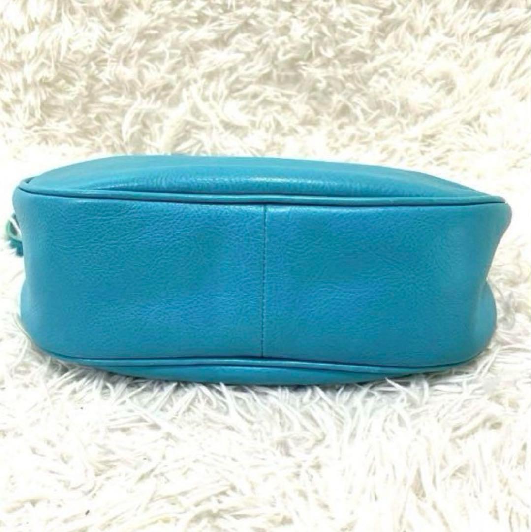 希少カラー　イルビゾンテ　ショルダーバッグ　ハーフムーン　半月　三日月　ブルー