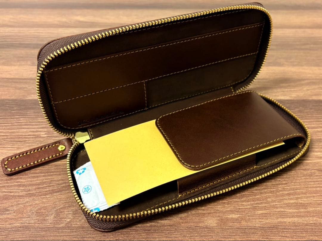 バハギア Bahagia&Craft ラウンドジップペンケース プエブロ タバコ