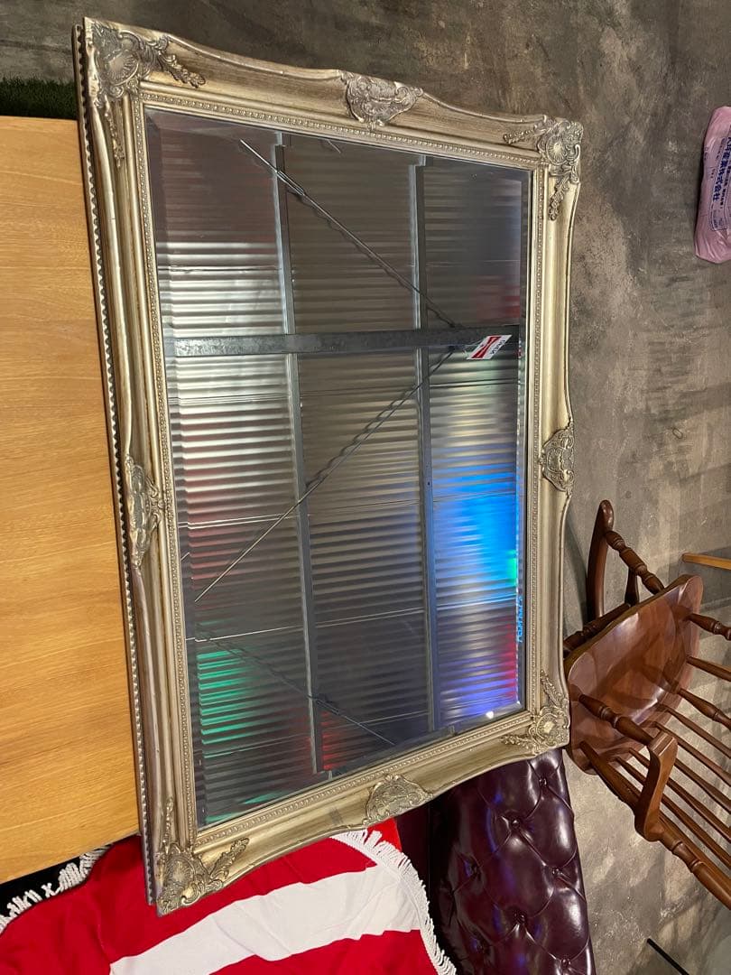 アンティーク　ウォールミラー クラシックスタイル 壁掛け鏡