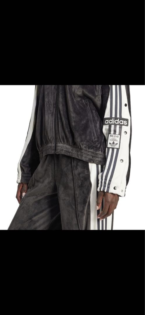 お値下げ中　adidas アディブレイク ベロア トラックトップ