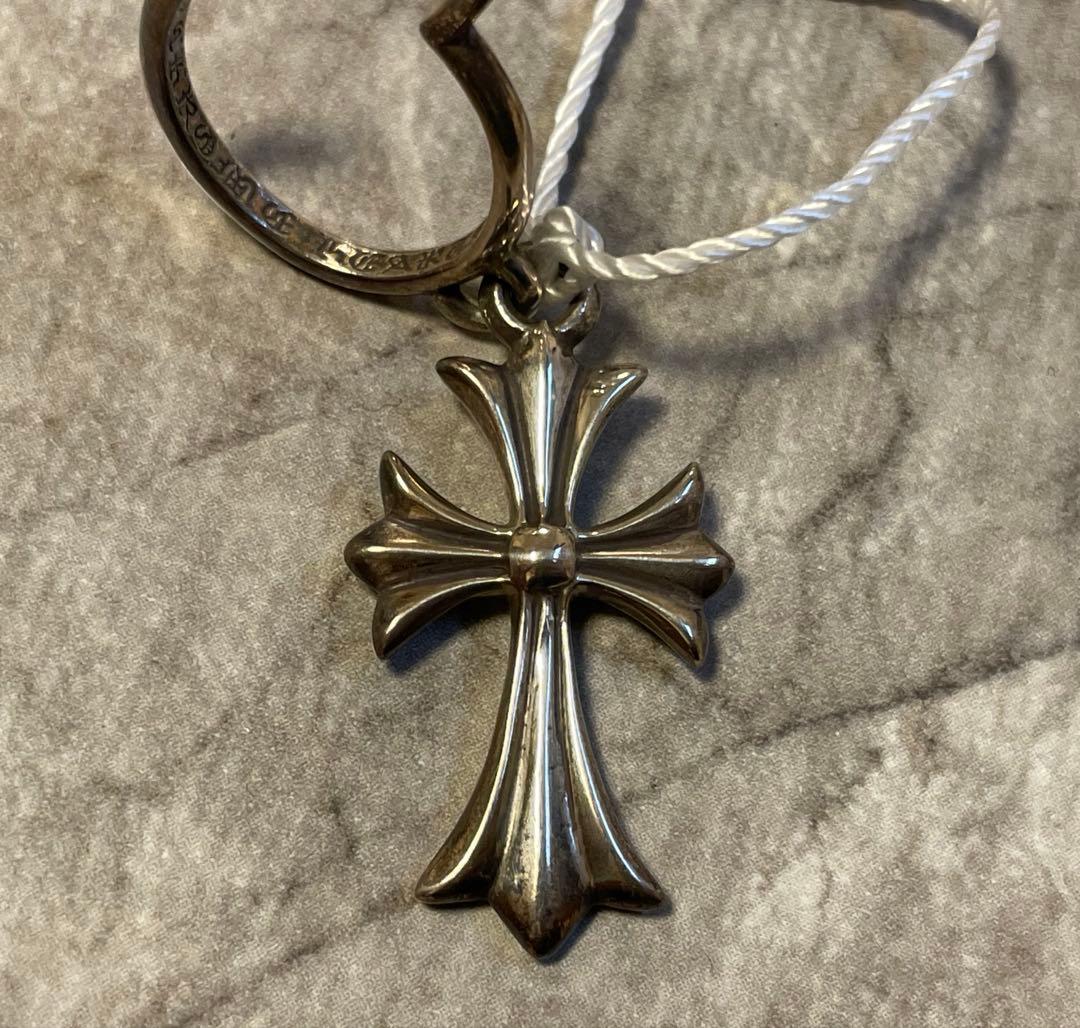 クロムハーツ　タイニーCHクロス フーピアス