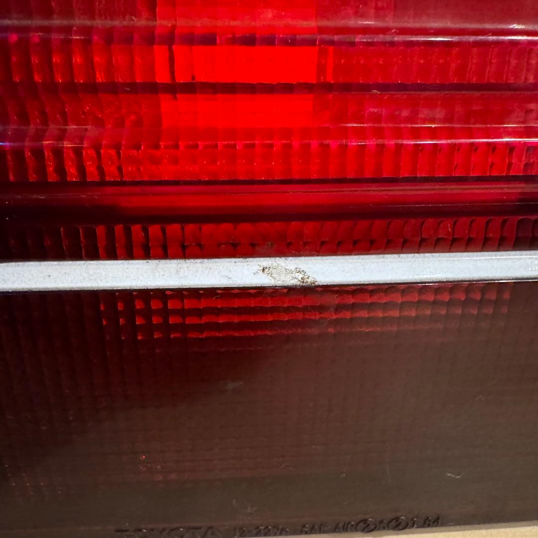 【期間限定SALE】AE86 レビン 後期 テール レンズ (右) 2ドア