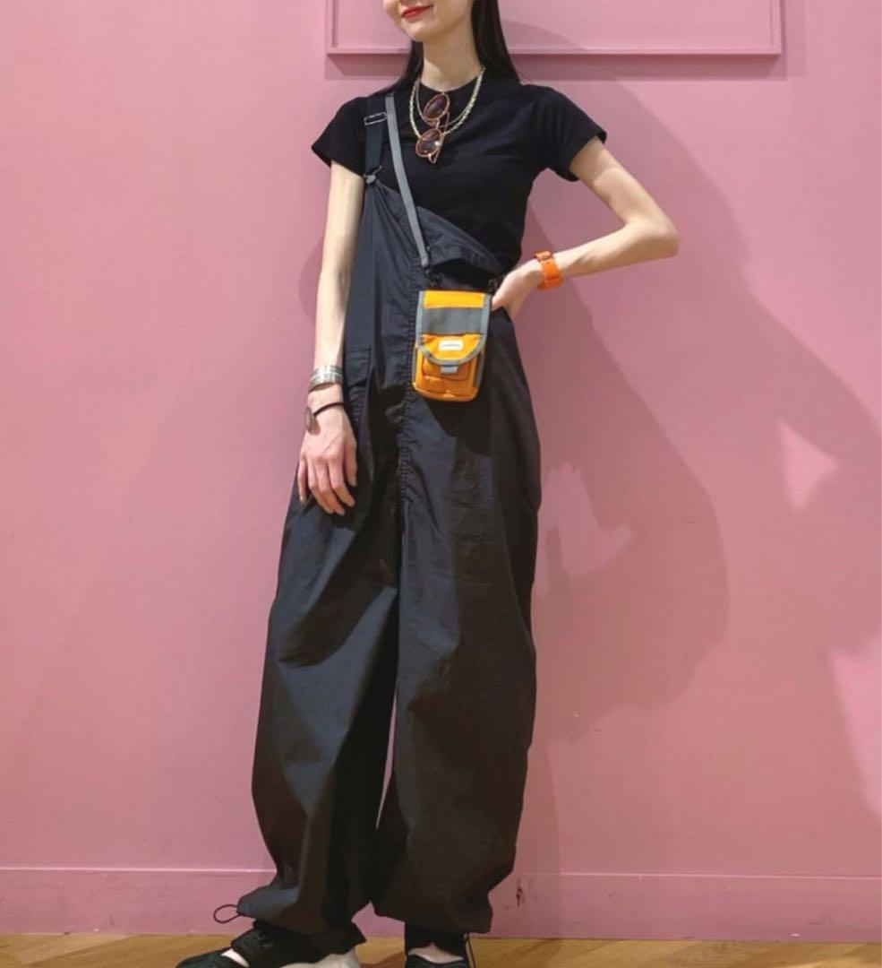 【専用】BEAMS BOY ソロテックスレインビブ　サロペット