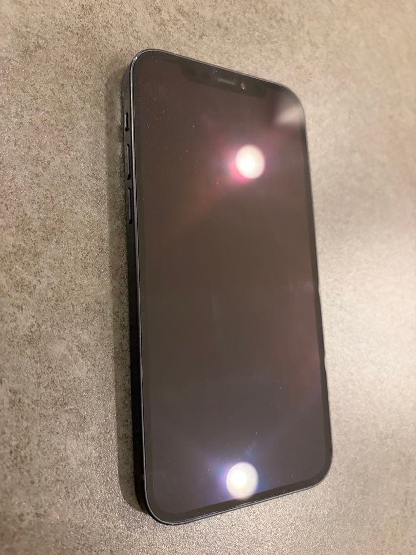 iPhone12 128GB データ削除済み