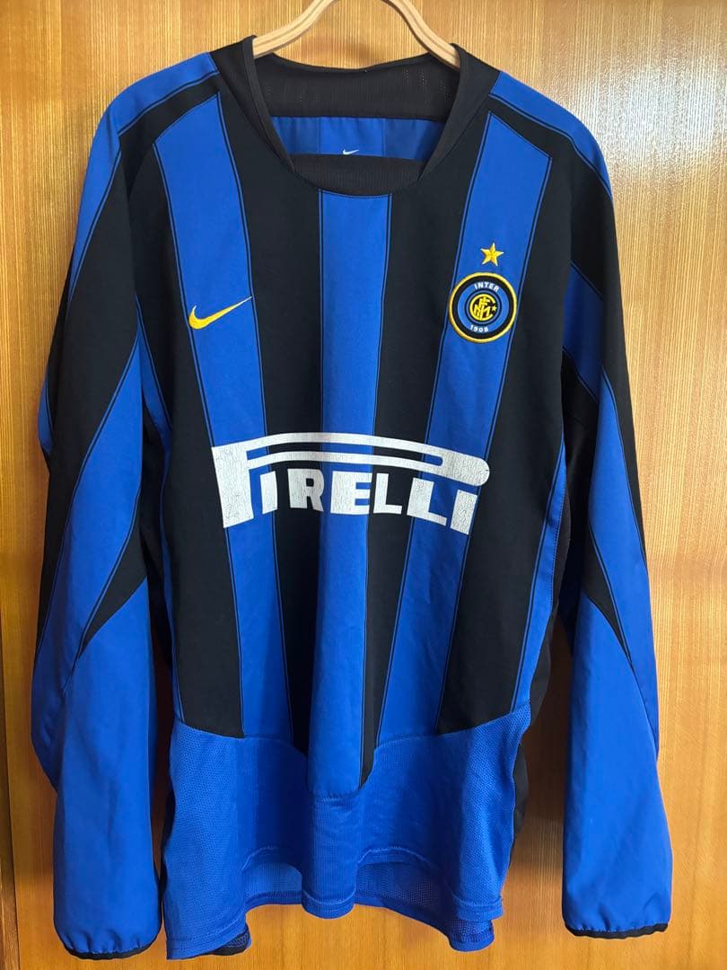 インテル　ホームユニフォーム　03 長袖　ブルガリア製　サイズM　ナイキ