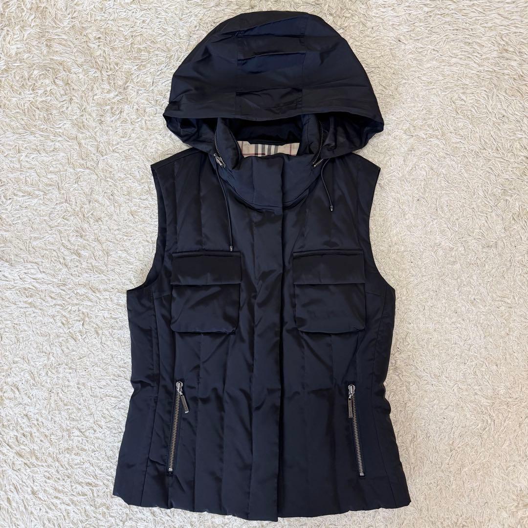 美品　バーバリーロンドン　ダウンベスト　ノバチェック　フード　ブラック　Mサイズ
