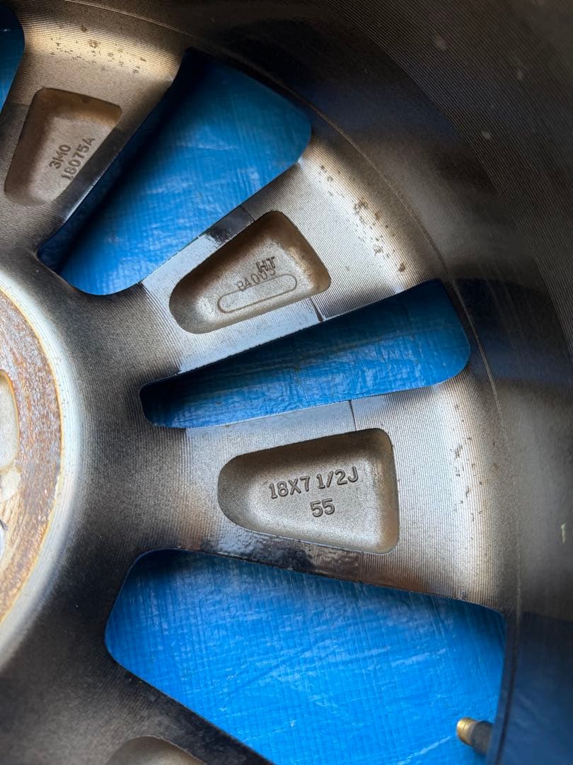 ヴェゼル18インチ純正ホイール