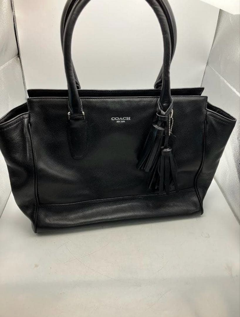 COACH ブラックレザー ハンドバッグ