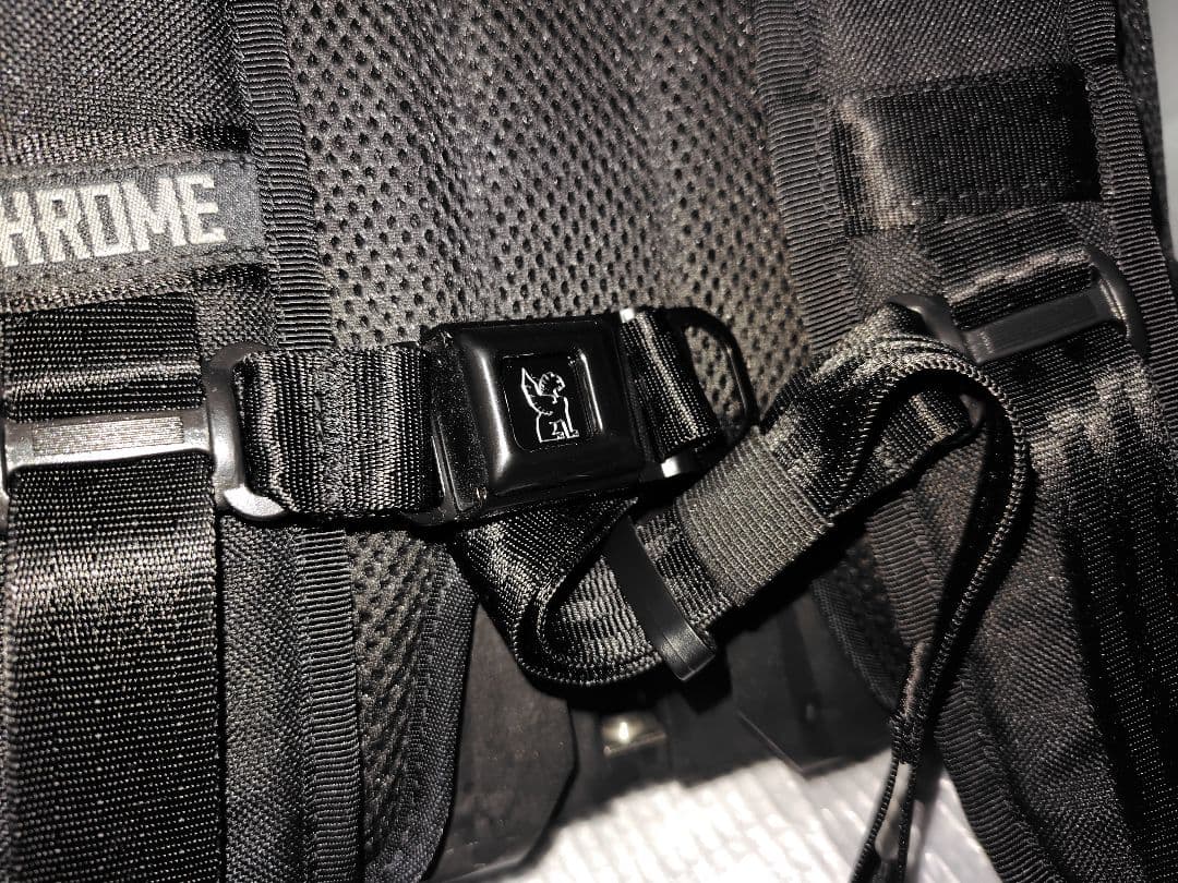 クローム バーサタイルバックパック + フレーム + メタルチェストストラップ