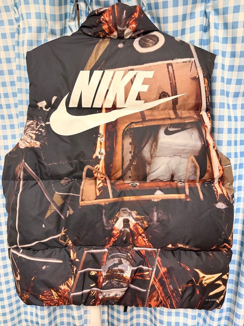 Nike カモフラージュ ダウンベスト Lサイズ