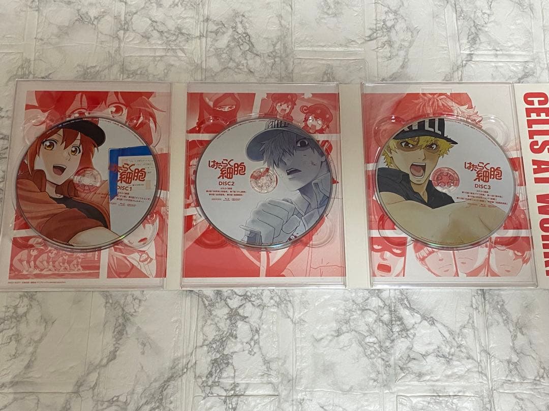 完全生産限定版　はたらく細胞 アニメBlu-ray6点セット➕イラストブック集付