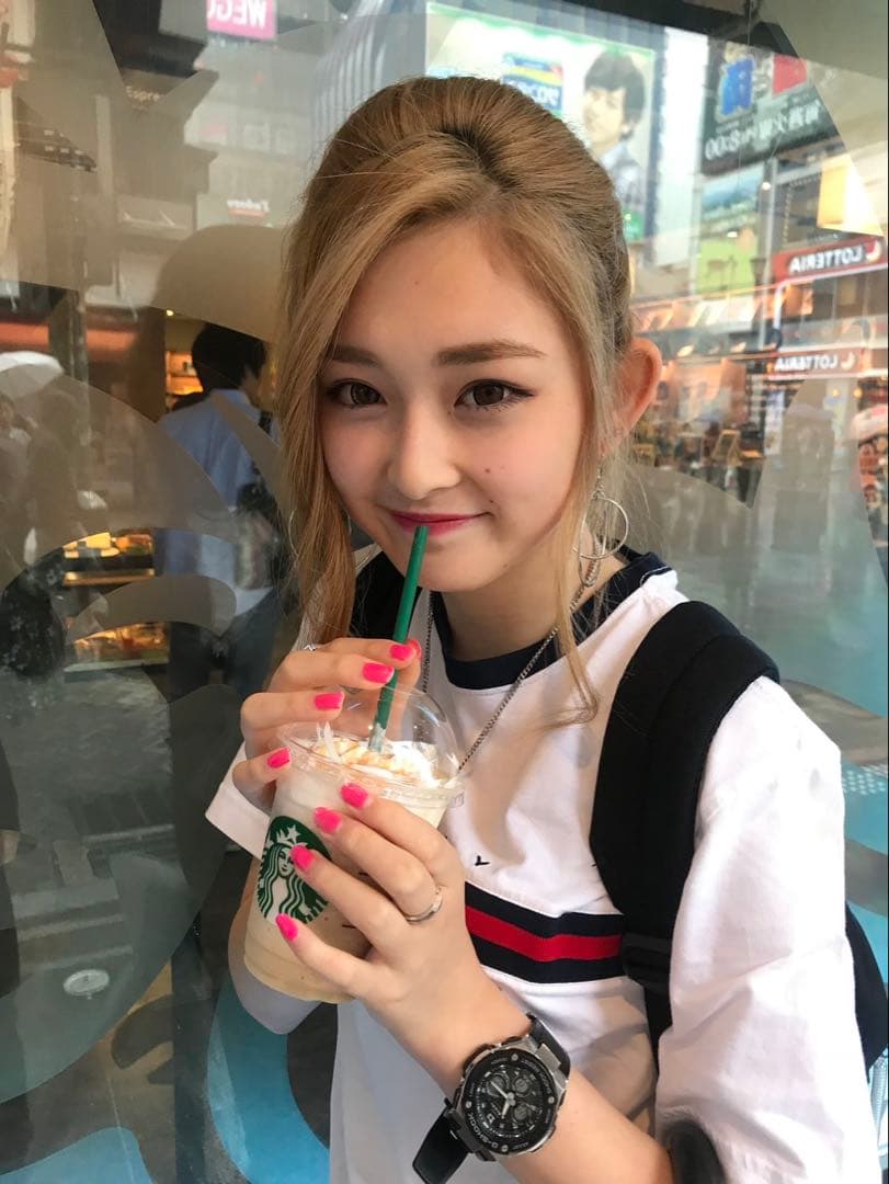 極美品 G-SHOCK GST-W300 電波ソーラー