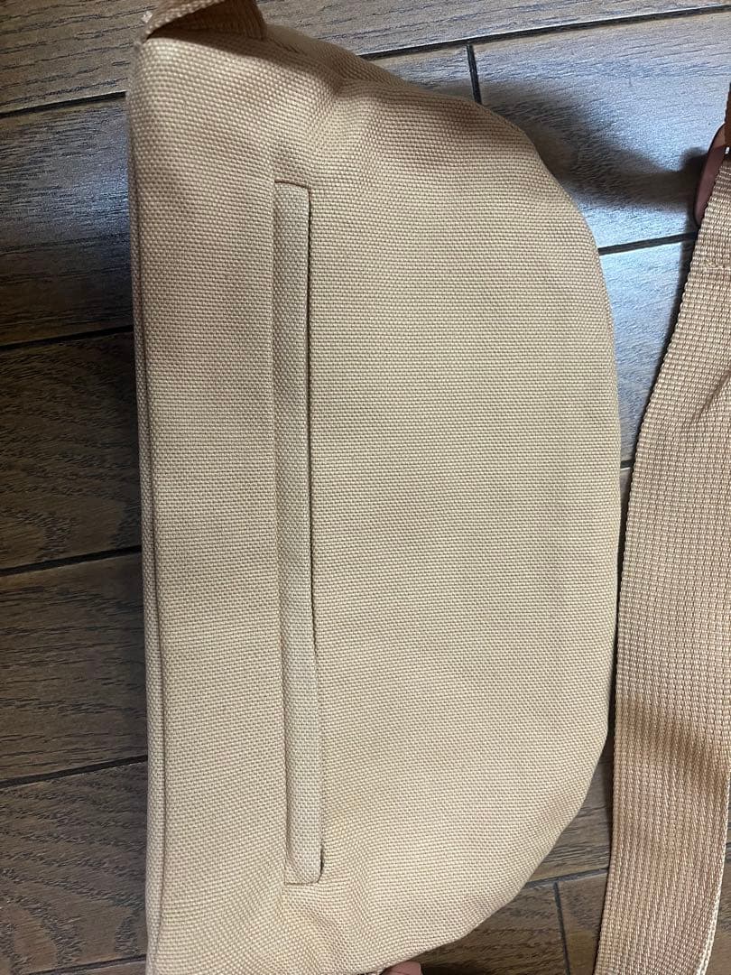 フォンダシオン ルイヴィトン FOUNDATION LOIS VUITTON新品