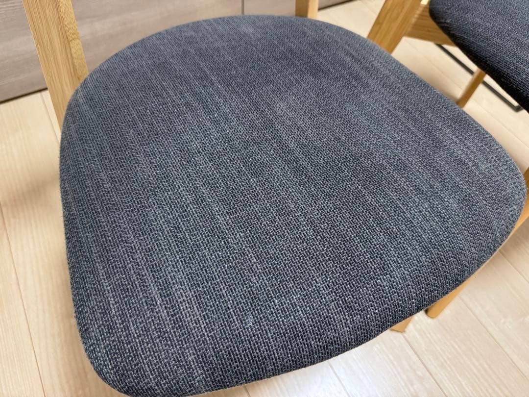 IKEA ダイニングチェア HANSOLA ハンソーラ2脚