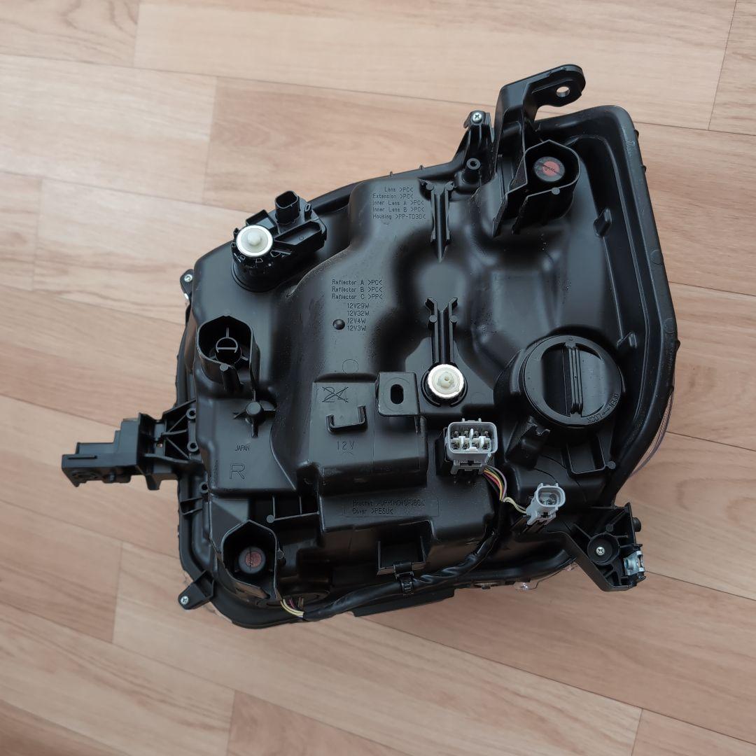 キャンバス　ヘッドライト　右