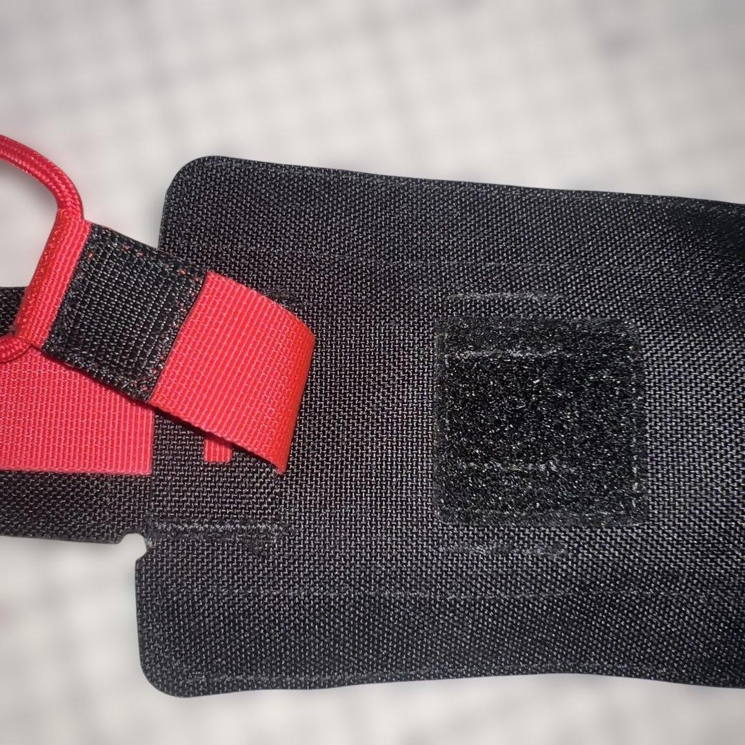 田村装備開発　TTGD携行止血帯用 ３連ポーチ　と止血帯1個