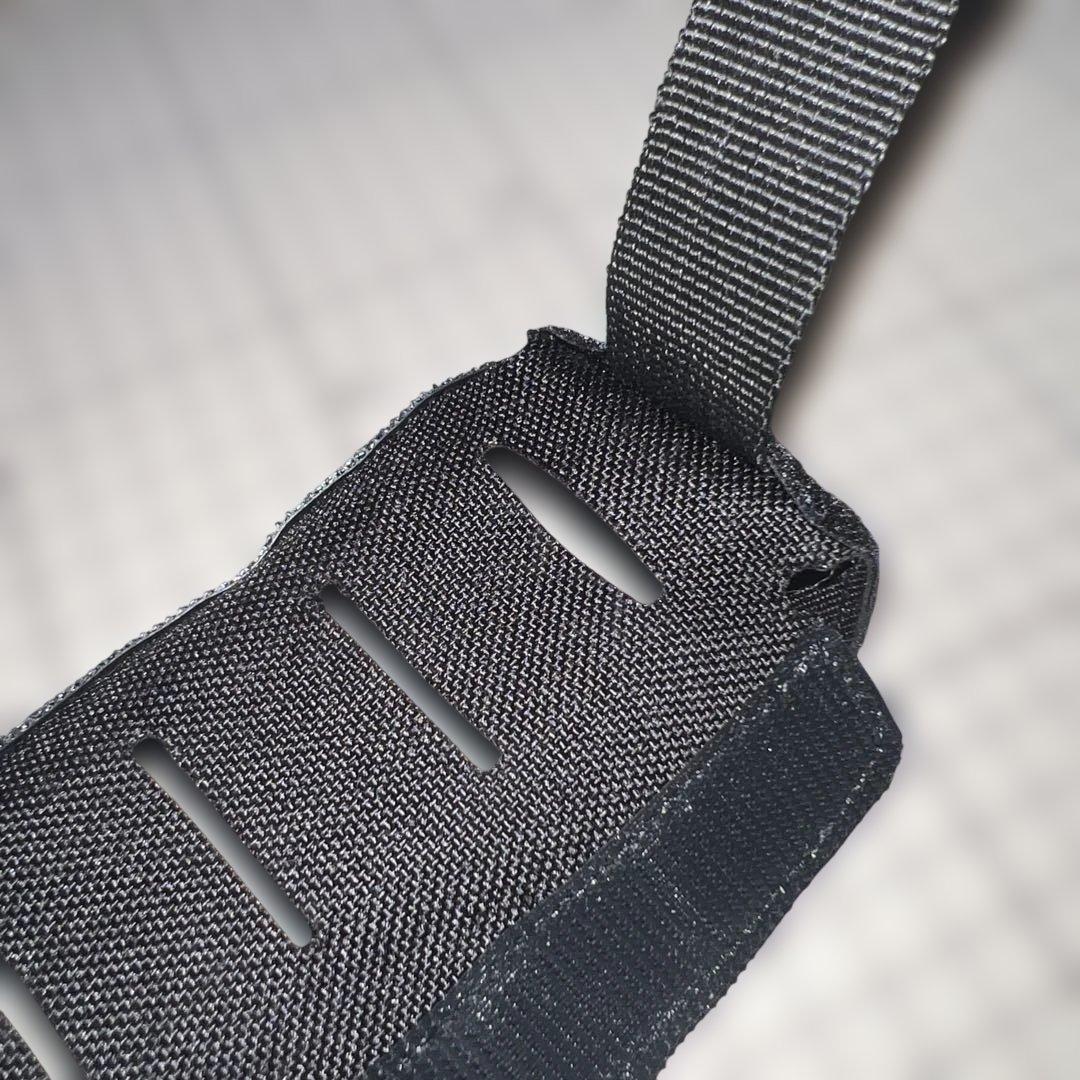 田村装備開発　TTGD携行止血帯用 ３連ポーチ　と止血帯1個