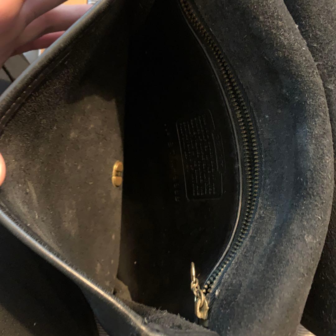 Old COACHブラックレザーショルダーバッグ