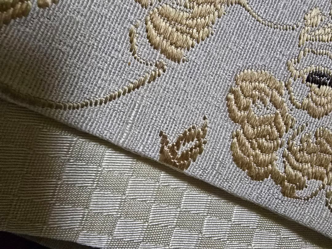 2/4まで!sale再ゝ値下げしました。控えめな金糸使用、 長尺 名古屋帯