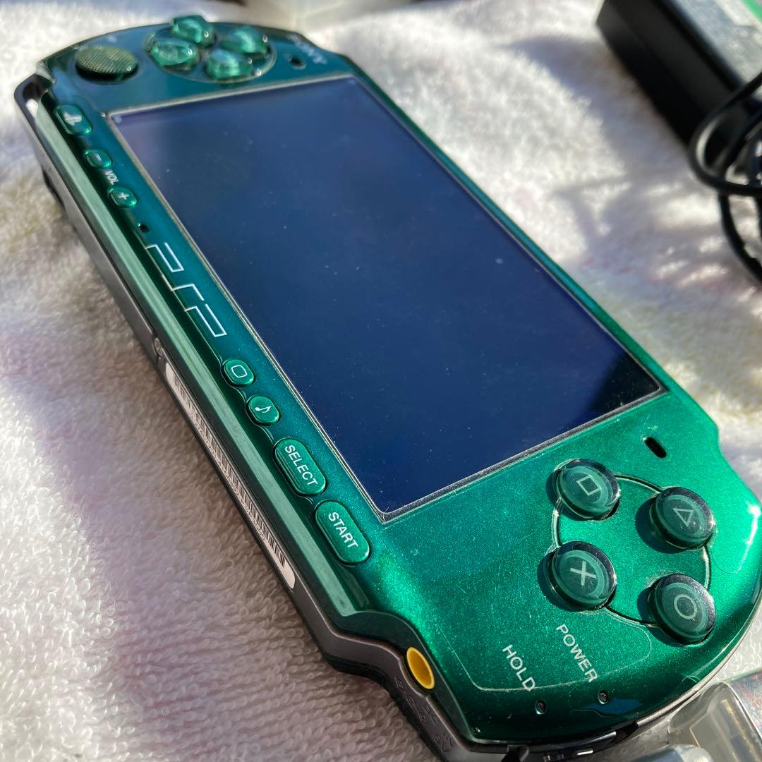 美品 PSP3000 本体 グリーン 4GBまとめ売り ペルソナ 大航海時代