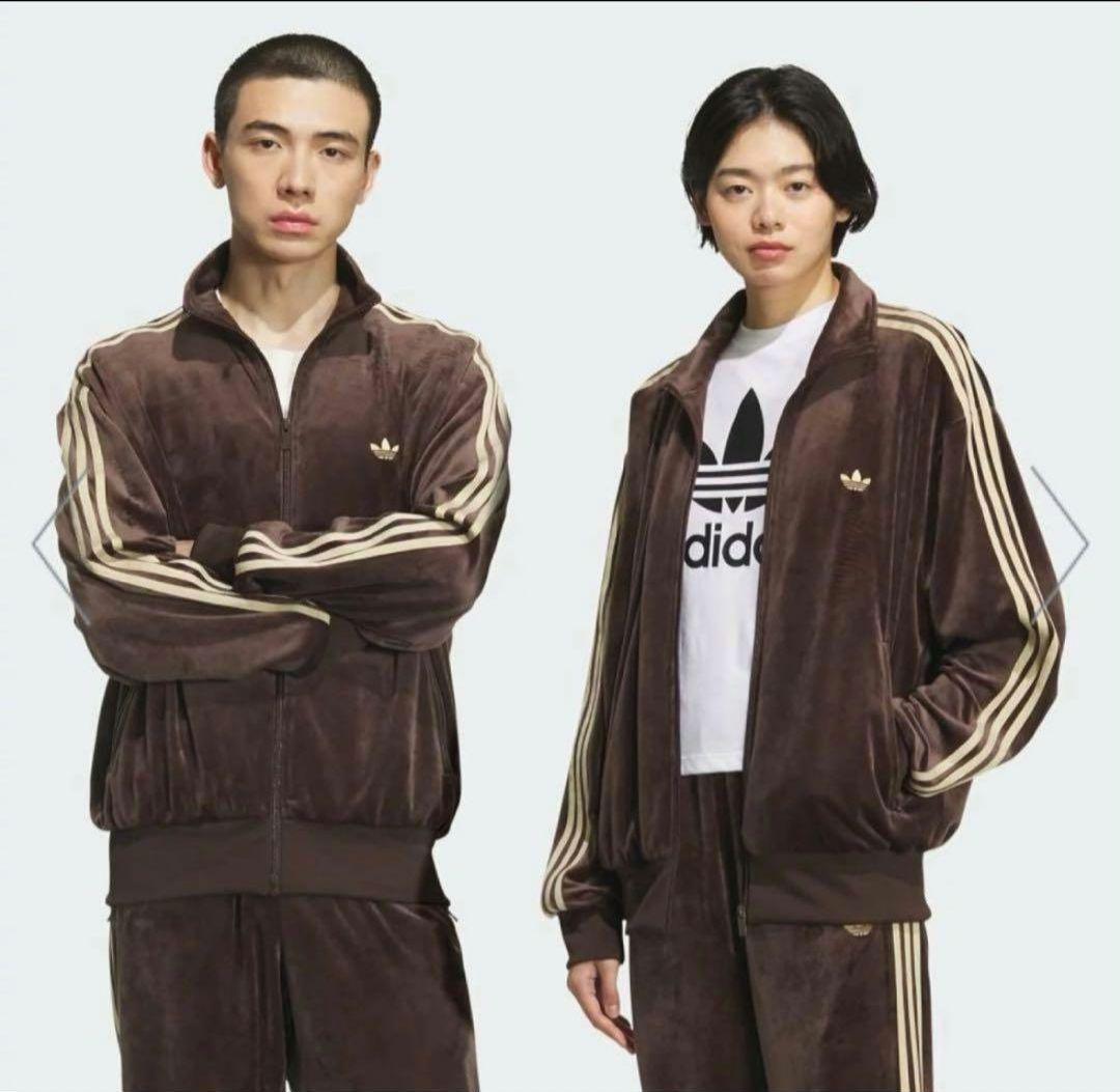 adidas originalsファイヤーバードベロアトラックトップ