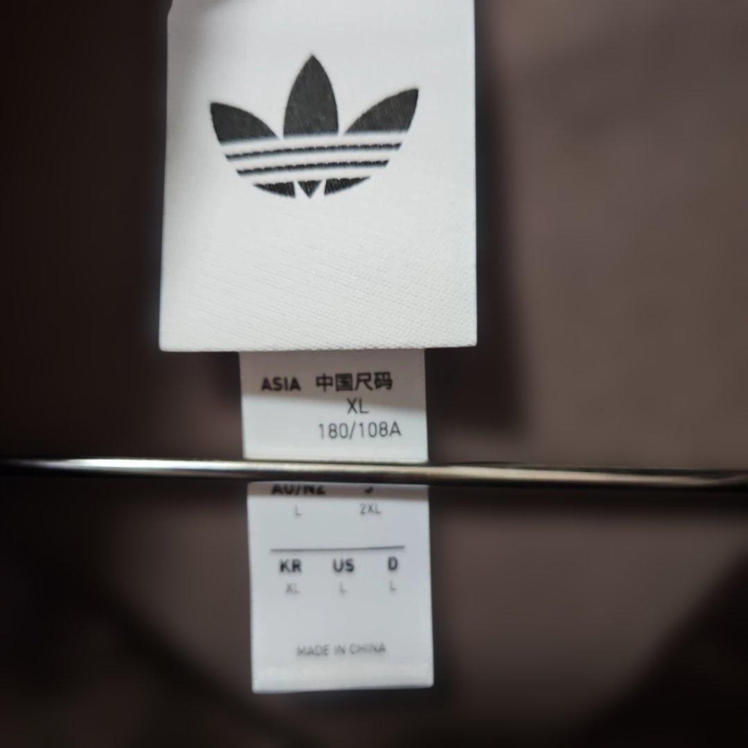 adidas originalsファイヤーバードベロアトラックトップ