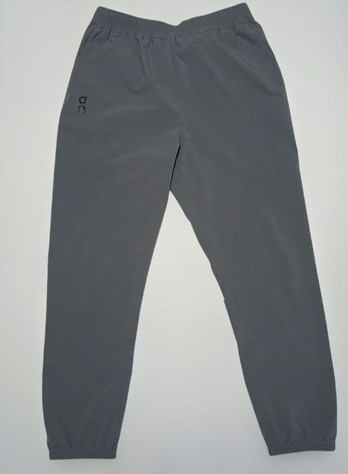 On Run on Clouds Focus Pants ラニングロングメンズM