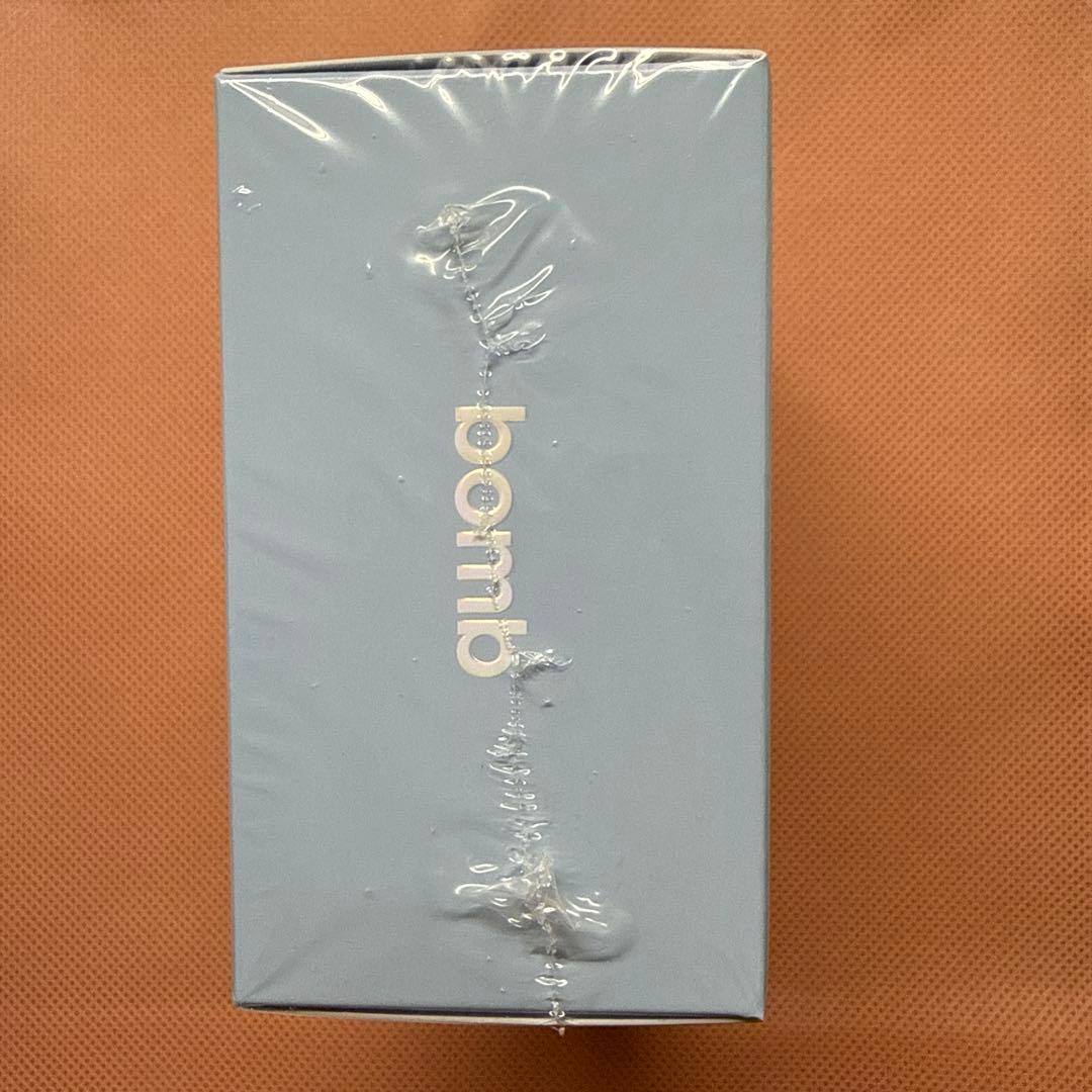 K-POP・アジア ILLIT 3rd Mini Album bomb Merch ver