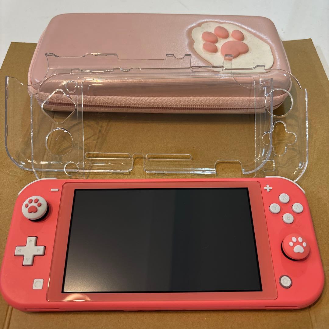 Nintendo Switch Lite ピンク 肉球デザイン　クリアカバー