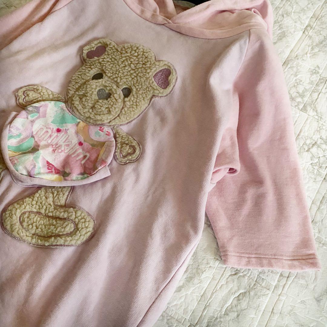希少　ミルクリーム　パーカー　フーディー　クマ　熊　ピンク　ワッペン　ゆめかわ